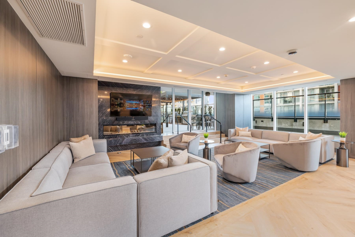 Outdoor Kitchen Photo of 2403 1335 Howe Street, Vancouver, BC