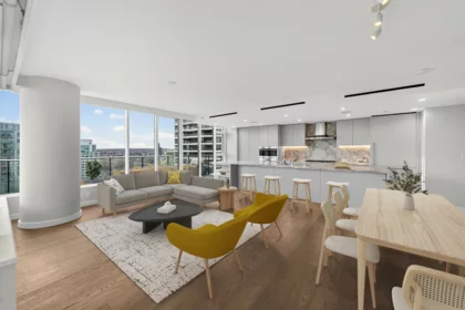 2403 1335 Howe Street, Vancouver, BC, Vancouver — Apartment/Condo for sale