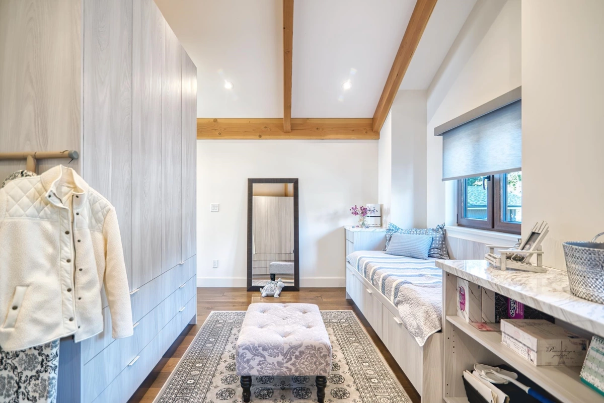 Laundry Room Photo of 6035 Silverstone Lane, Sechelt, BC