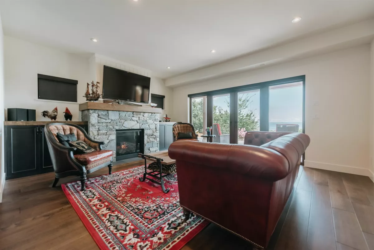 Outdoor Patio Photo of 6035 Silverstone Lane, Sechelt, BC