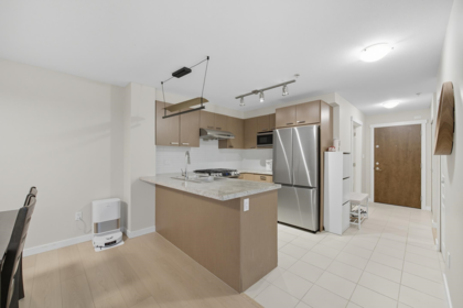 221 9500 Odlin Road, Richmond, BC, Richmond — Apartment/Condo for sale