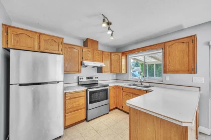 Laundry Room Photo of 12326 Aurora Street, Maple Ridge, BC