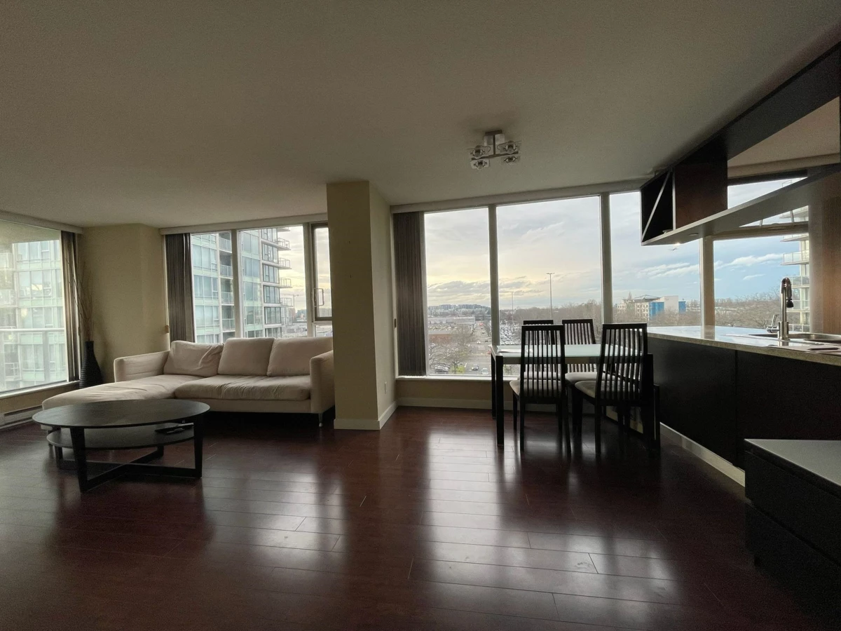 Living Room Photo of 908 5068 Kwantlen Street, Richmond, BC