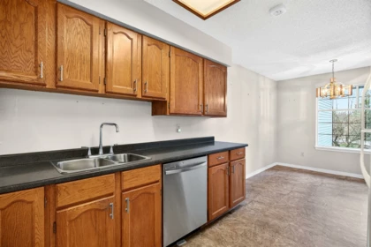 Kitchen Photo of 214 11510 225 Street, Maple Ridge, BC