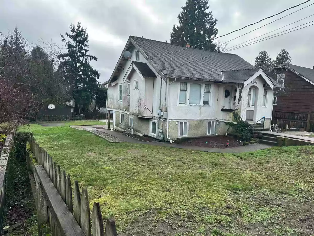 Family Room Photo of 1416 Eighth Avenue, New Westminster, BC