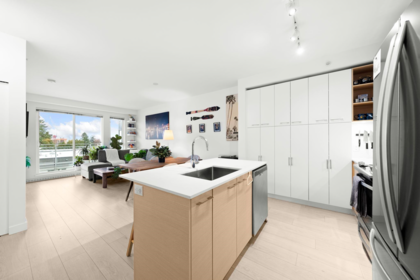 623 13963 105 Boulevard, Surrey, BC