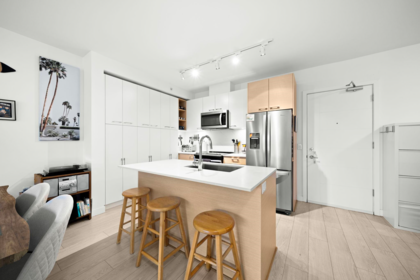 623 13963 105 Boulevard, Surrey, BC