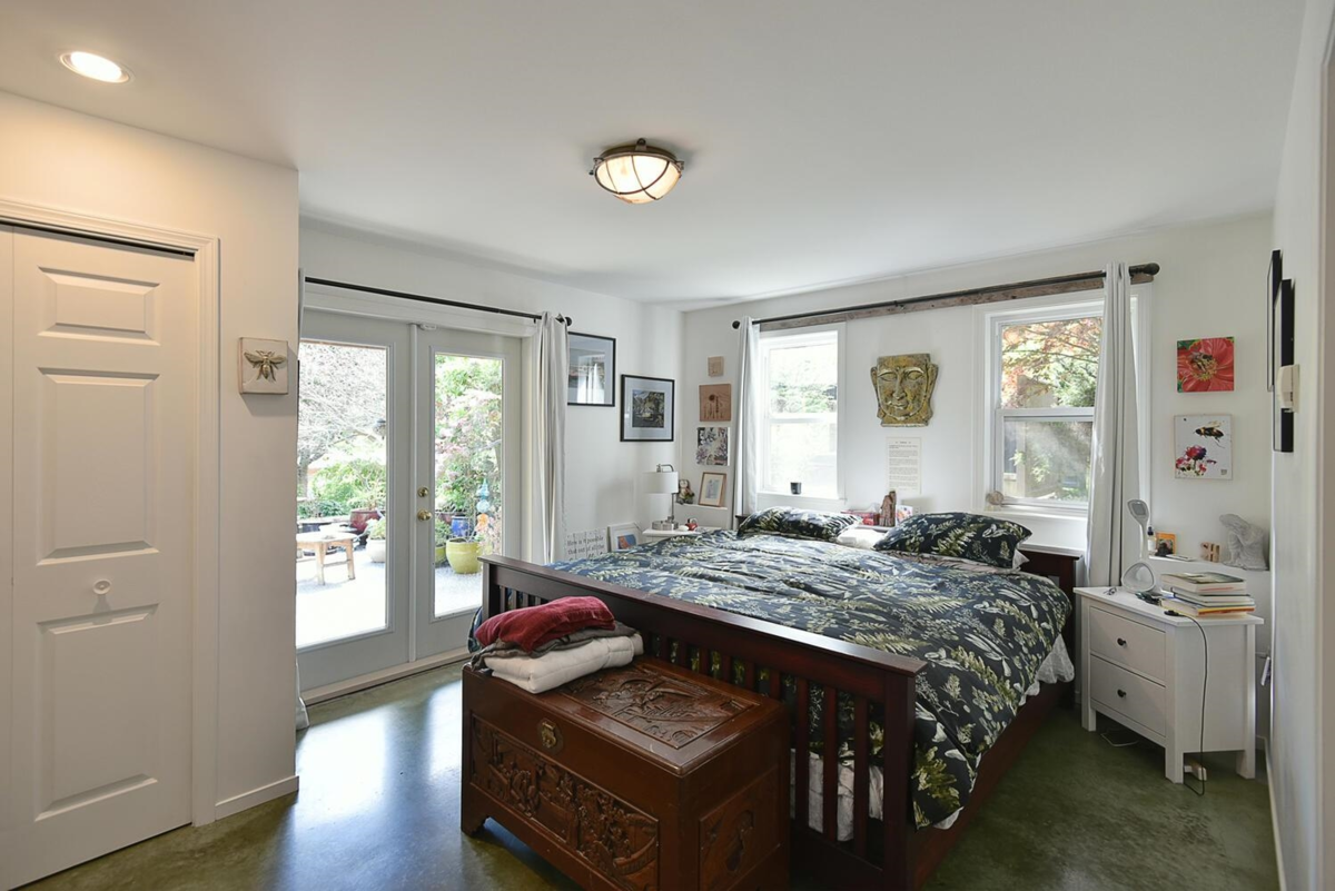 Bedroom 4 Photo of 2855 Lacey Place, Roberts Creek, BC