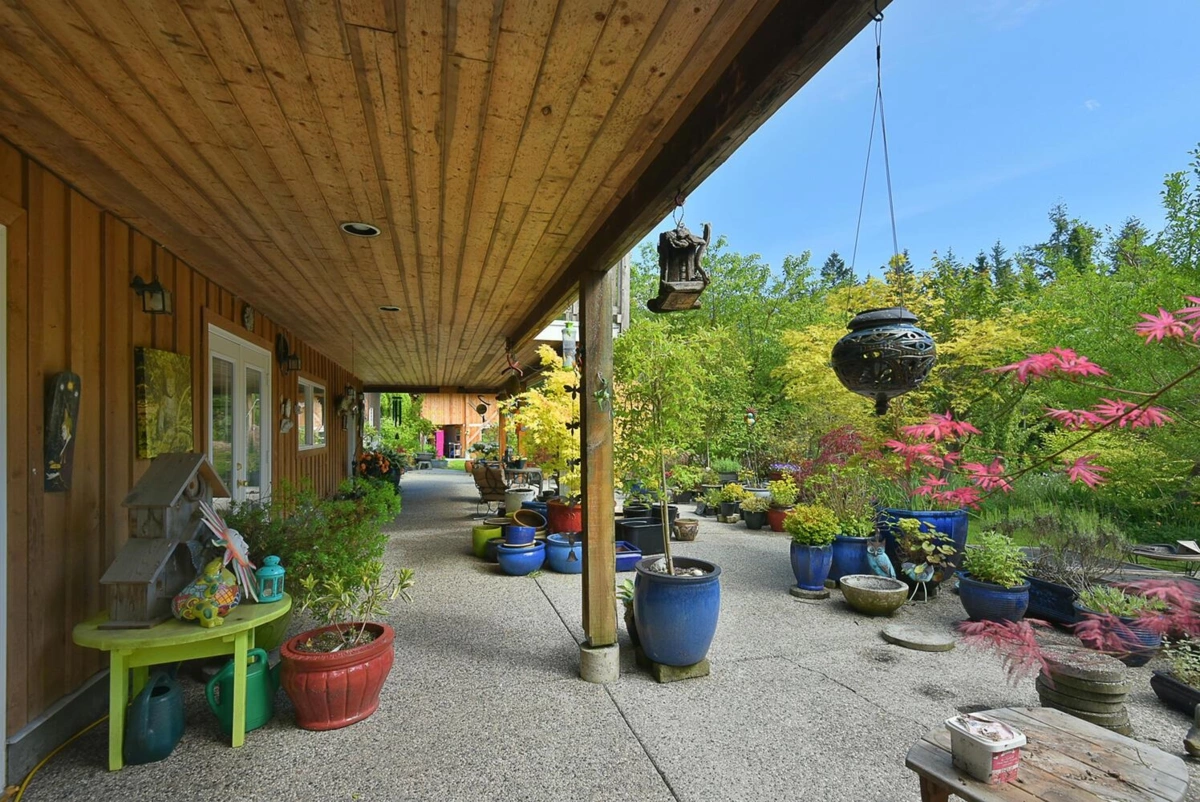 Outdoor Deck Photo of 2855 Lacey Place, Roberts Creek, BC