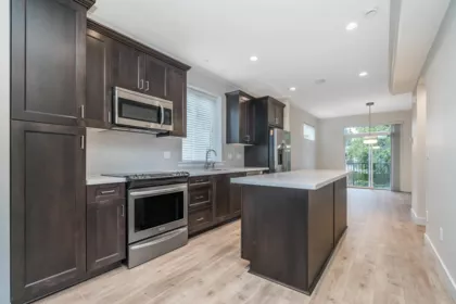 43 14271 60 Avenue, Surrey, BC, Surrey — Townhouse for sale