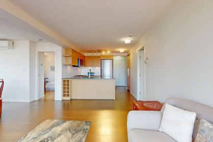 Kitchen Photo of 1102 7979 Firbridge Way, Richmond, BC