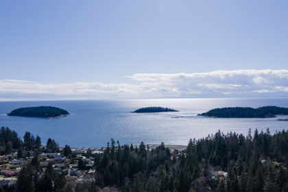 6563 Anchor Place, Sechelt, BC, Sechelt — Single Family Residence for sale