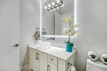 Laundry Room Photo of 14932 35a Avenue, Surrey, BC