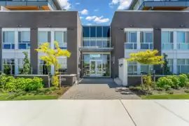 B422 20834 80 Avenue, Langley, BC