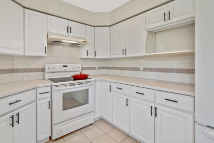 Primary Bathroom Photo of 2161 Drawbridge Close, Port Coquitlam, BC