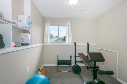 Entry Foyer Photo of 20272 46a Avenue, Langley, BC