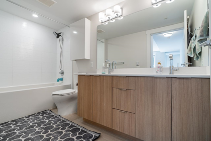 Laundry Room Photo of 5 531 E 16th Avenue, Vancouver, BC