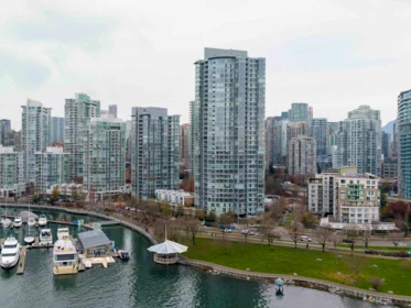 3805 1033 Marinaside Crescent, Vancouver, BC