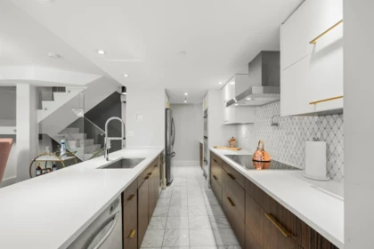 1028 Cambie Street, Vancouver, BC, Vancouver — Townhouse for sale