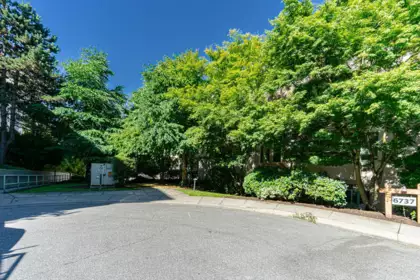 Loft / Bonus Room Photo of 310 6737 Station Hill Court, Burnaby, BC