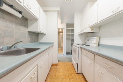 2103 1330 Harwood Street, Vancouver, BC