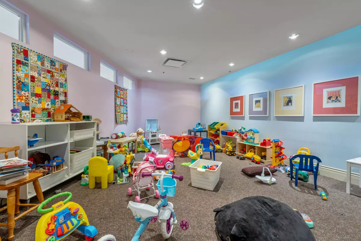 Outdoor Patio Photo of 113 19677 Meadow Gardens Way, Pitt Meadows, BC