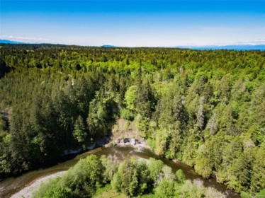 Family Room Photo of 88AC Memory Lane, No City Value, BC