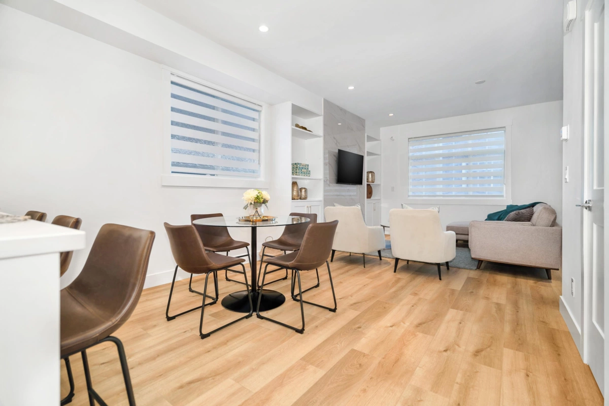 Dining Area Photo of 13 9762 182a Street, Surrey, BC