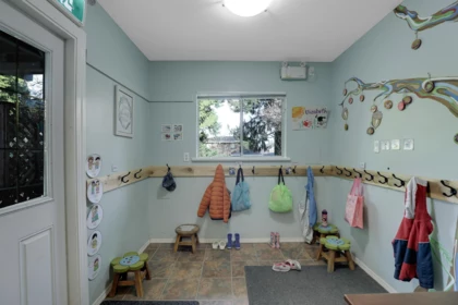 Mudroom Photo of 1554 Stevens Street, White Rock, BC
