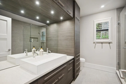 Basement Recreation Room Photo of 4828 Northwood Place, West Vancouver, BC