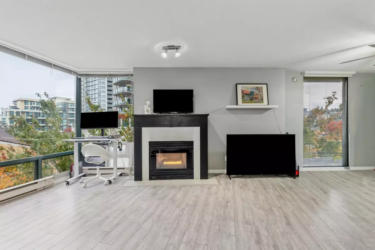 Dining Area Photo of 507 8 Laguna Court, New Westminster, BC