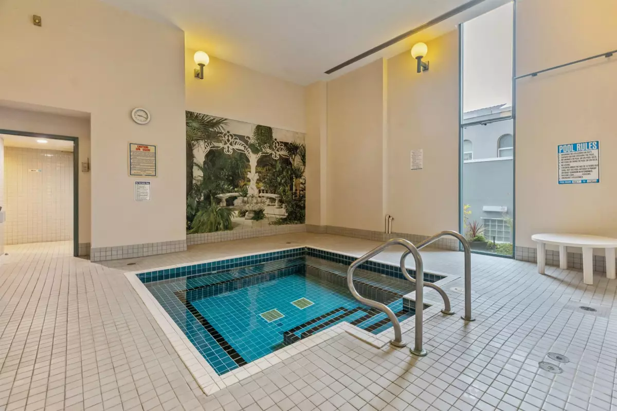 Hallway Photo of 507 8 Laguna Court, New Westminster, BC