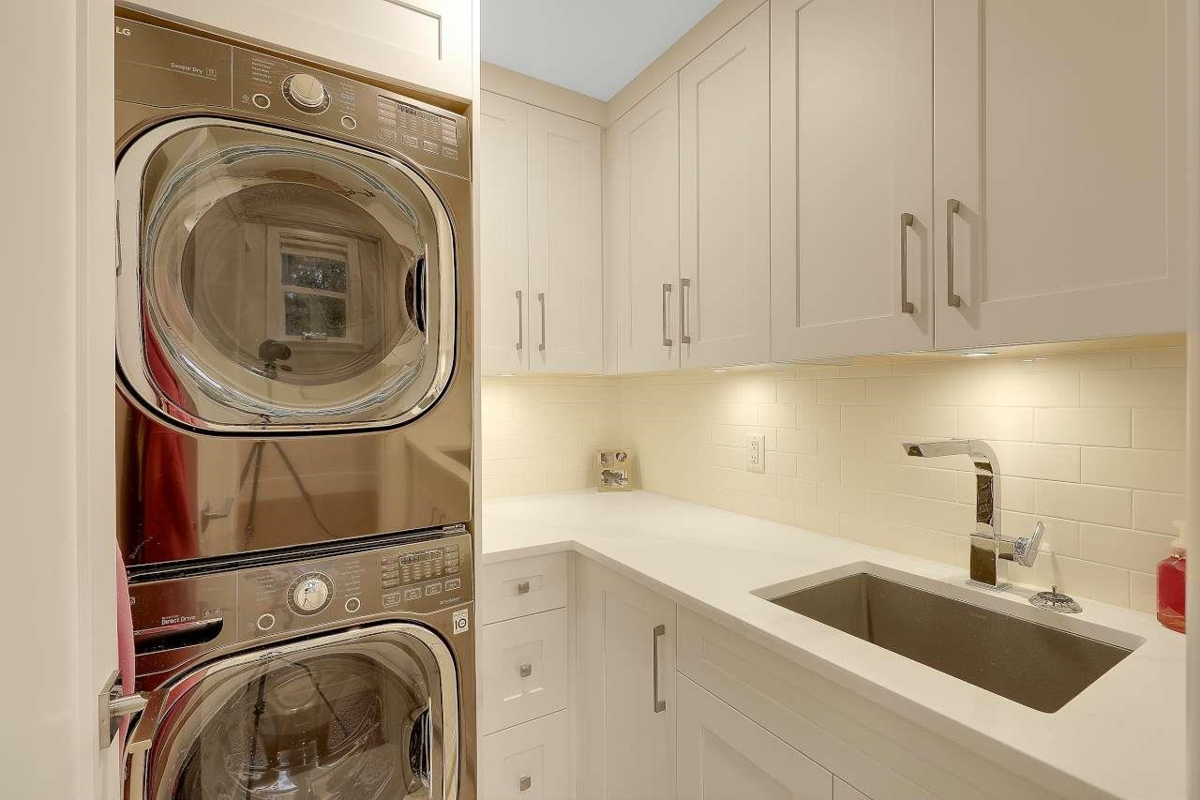 Front Yard Photo of 23461 50 Avenue, Langley, BC