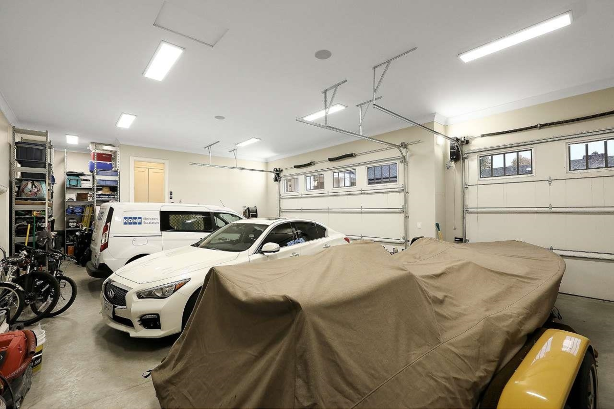 Powder Room Photo of 23461 50 Avenue, Langley, BC