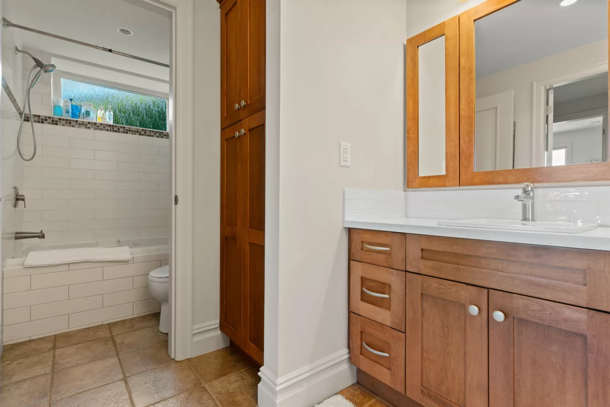 Backyard Photo of 50153 Mt Archibald Place, Chilliwack, BC