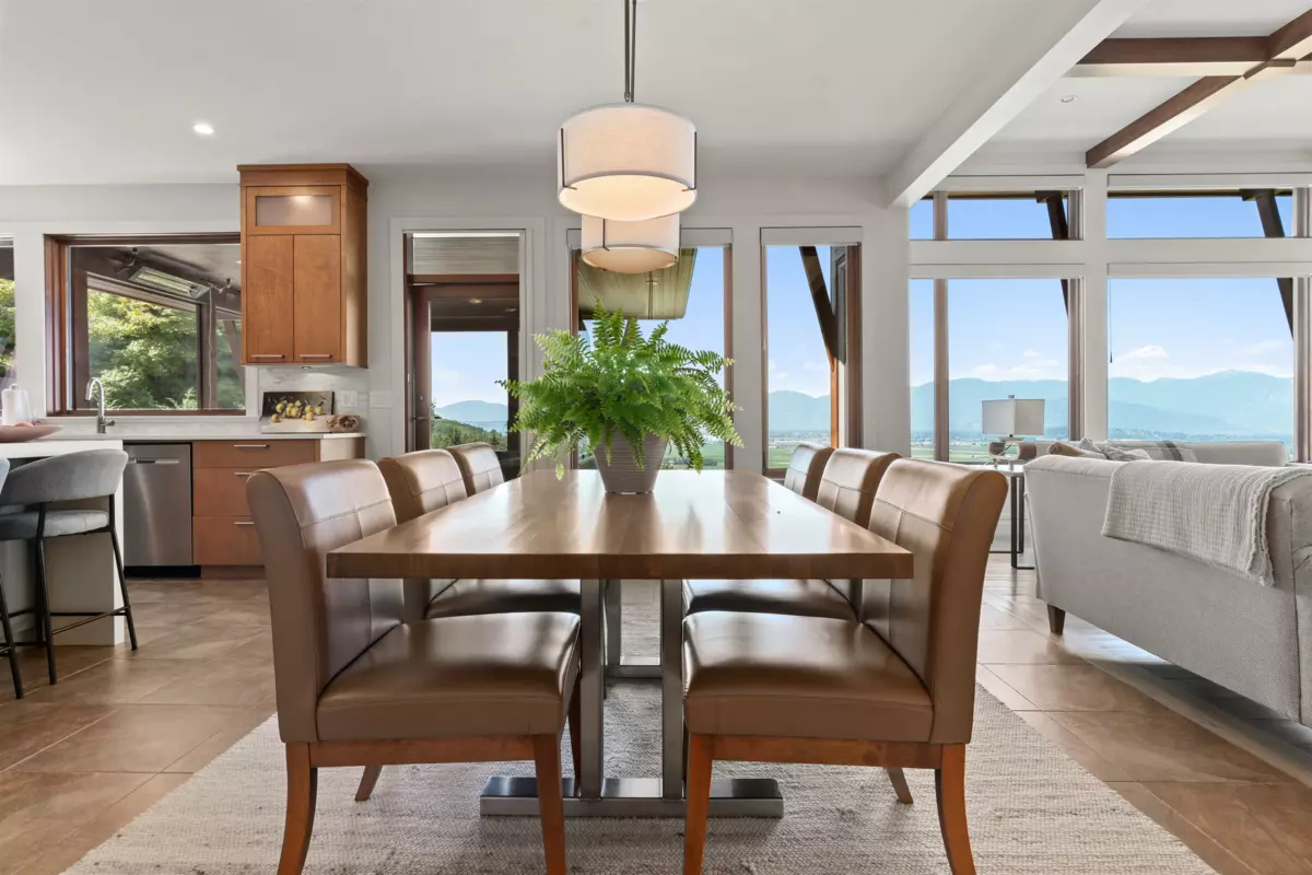 Primary Bedroom Photo of 50153 Mt Archibald Place, Chilliwack, BC