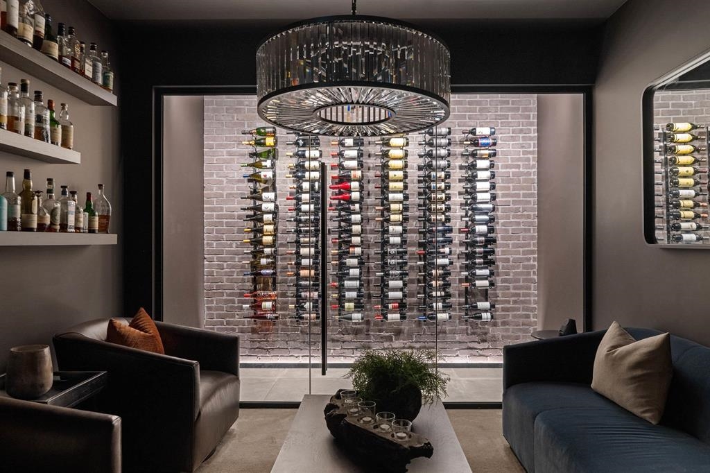 Laundry Room Photo of 7670 240 Street, Langley, BC