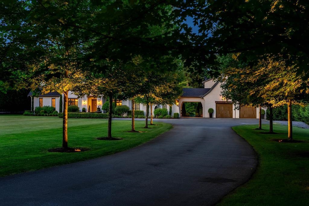 Outdoor Kitchen Photo of 7670 240 Street, Langley, BC