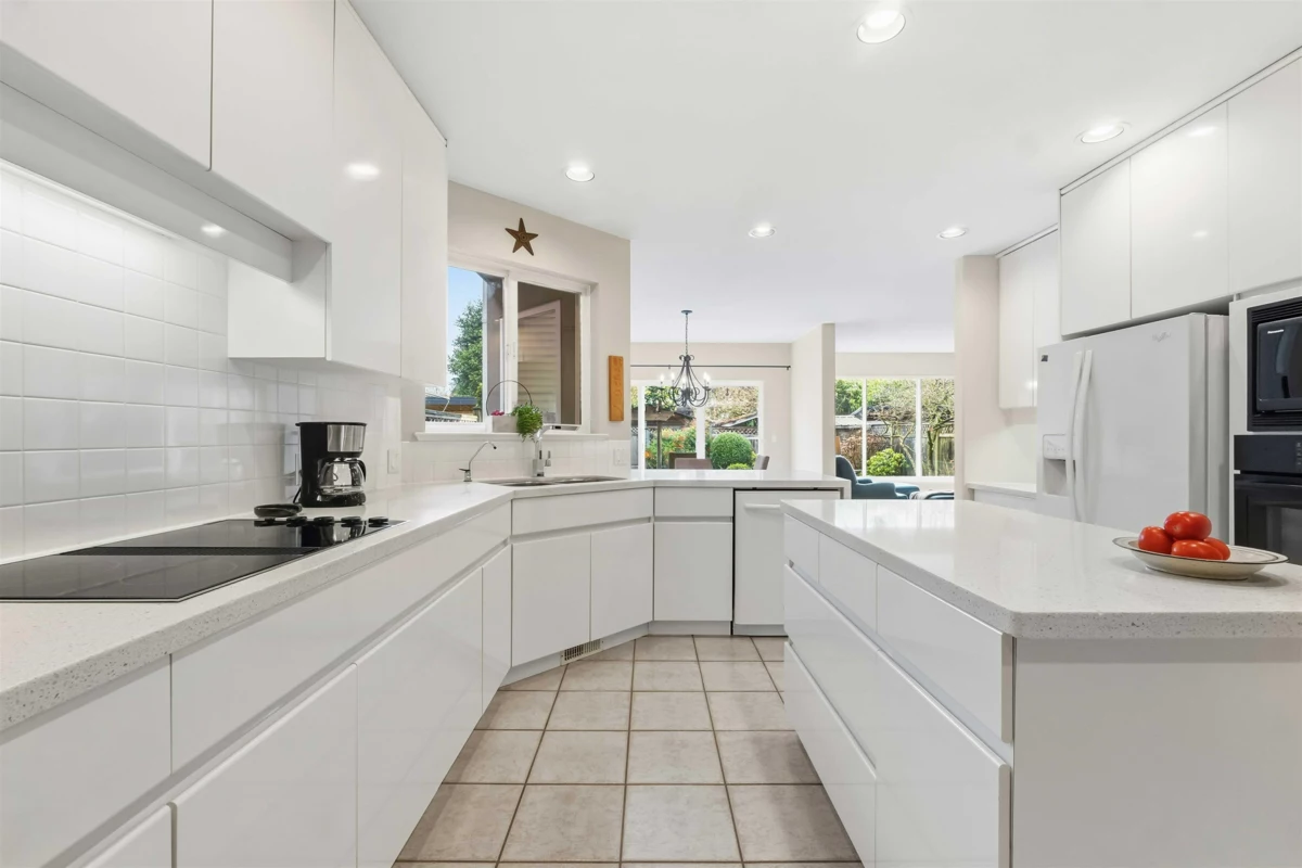 Bedroom 2 Photo of 886 Lee Street, White Rock, BC