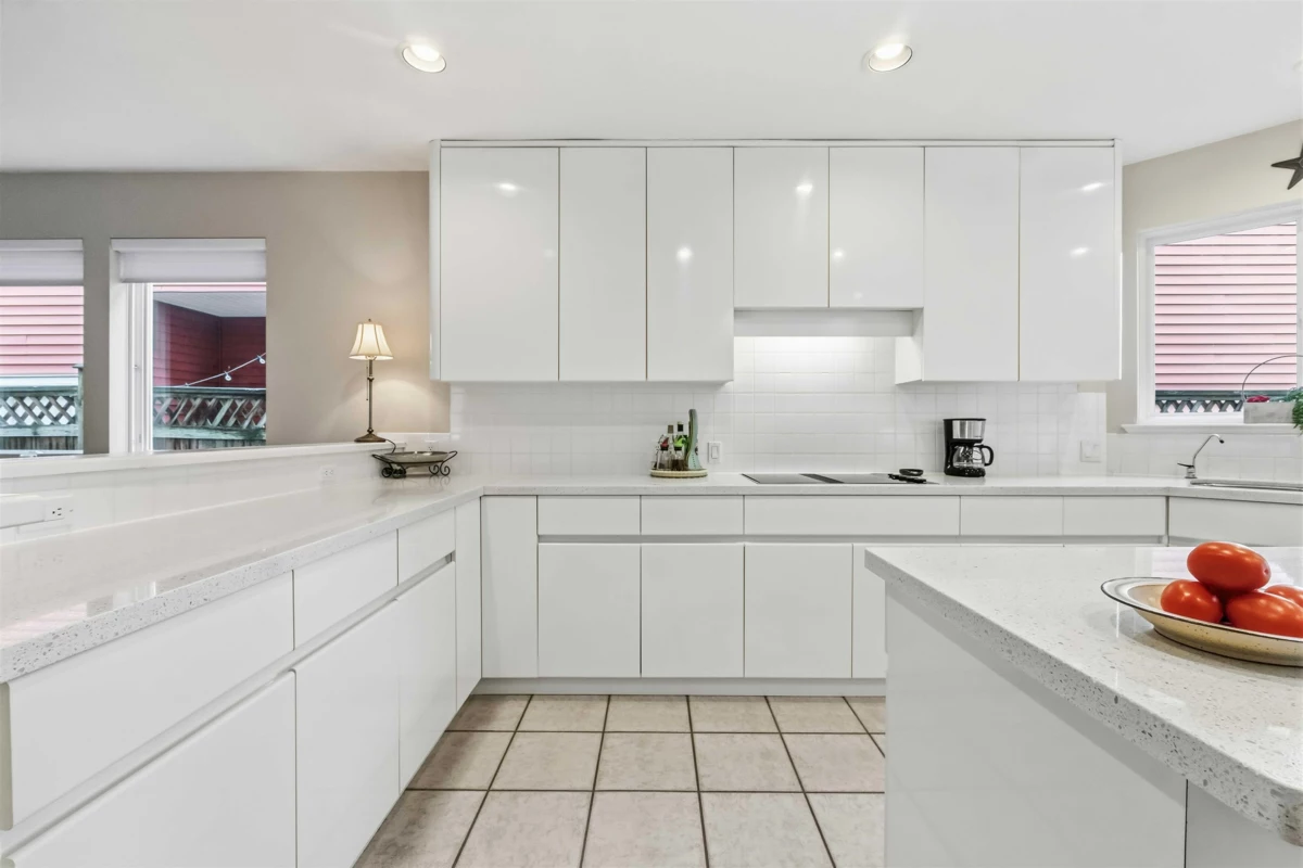 Bedroom 3 Photo of 886 Lee Street, White Rock, BC