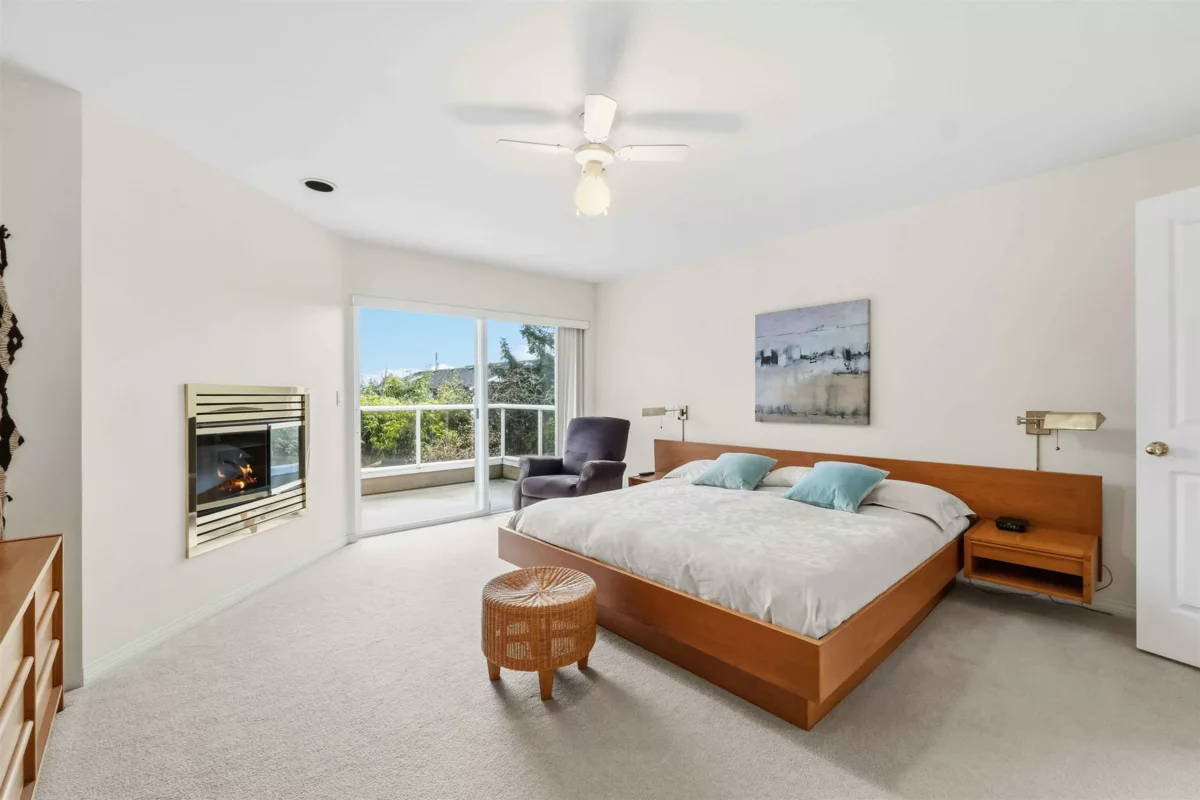 Mudroom Photo of 886 Lee Street, White Rock, BC
