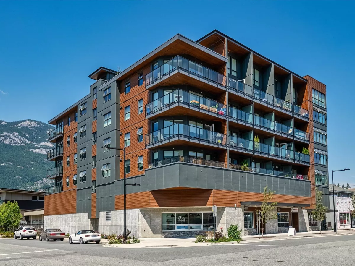 Backyard Photo of 509 38013 Third Avenue, Squamish, BC