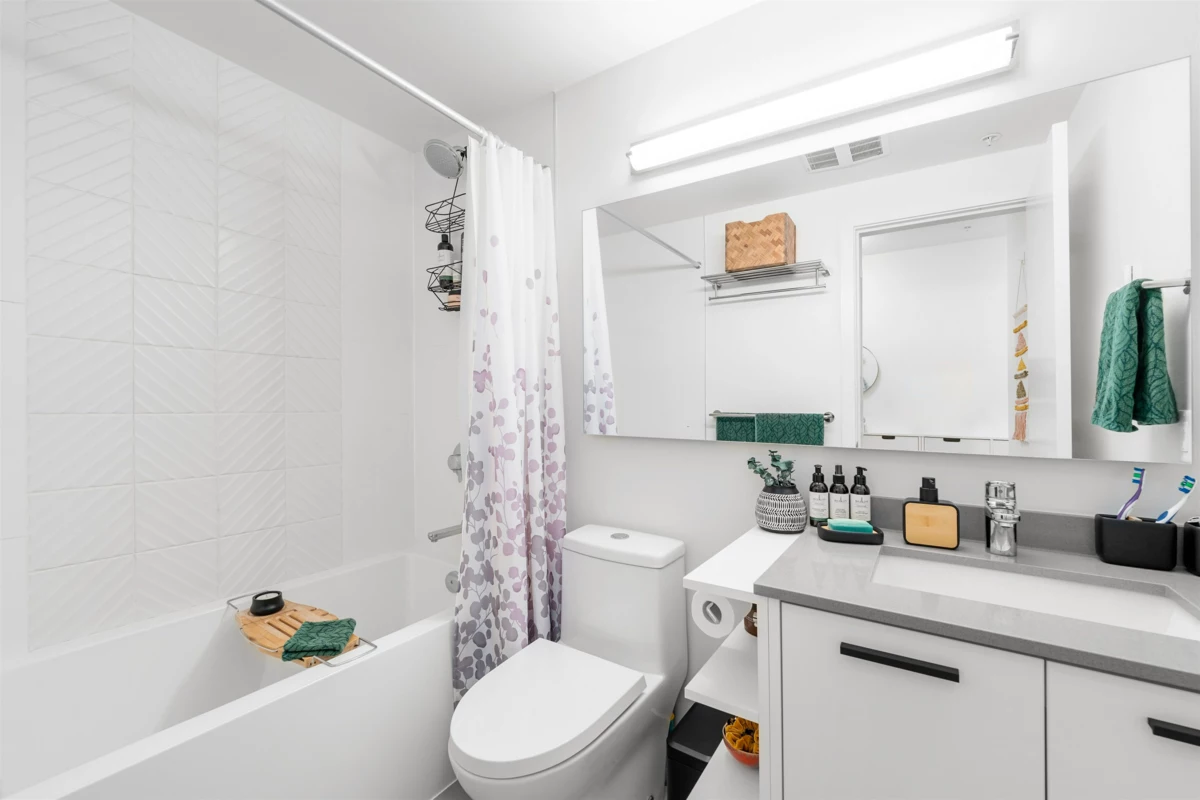 Powder Room Photo of 509 38013 Third Avenue, Squamish, BC