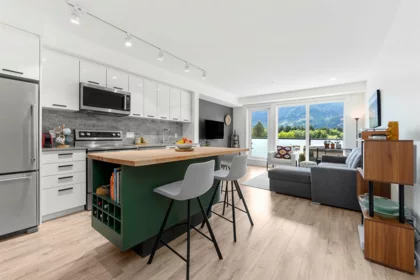 509 38013 Third Avenue, Squamish, BC, Downtown SQ — 2 bed apartment/condo for sale