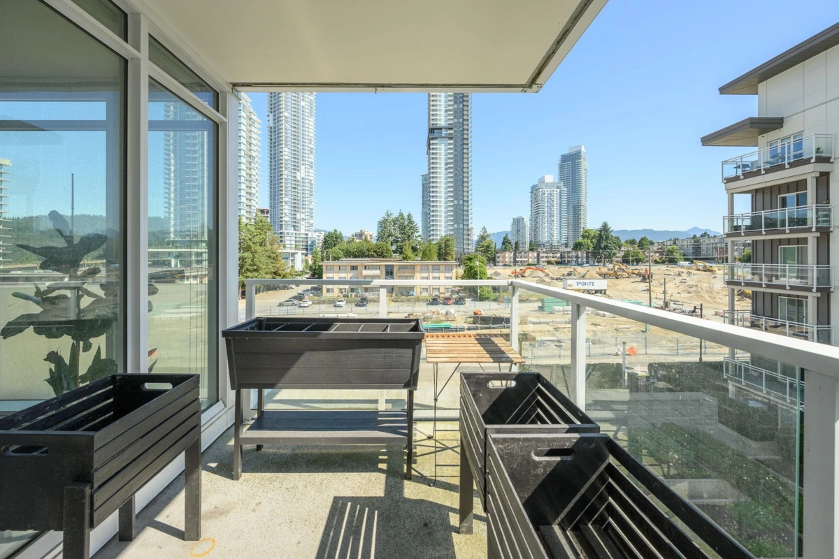 Mudroom Photo of 407 525 Foster Avenue, Coquitlam, BC
