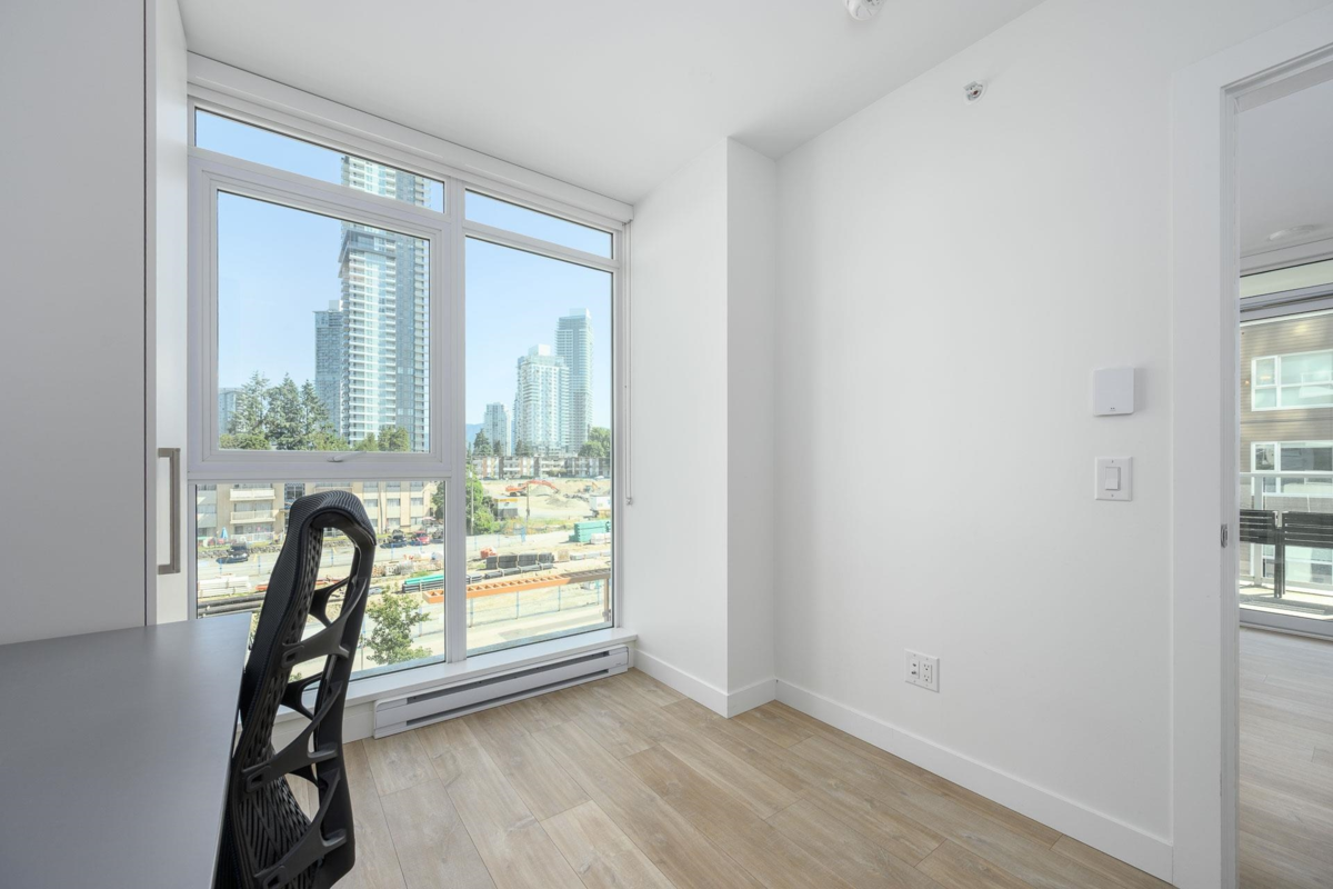 Office / Den Photo of 407 525 Foster Avenue, Coquitlam, BC
