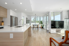 407 525 Foster Avenue, Coquitlam, BC