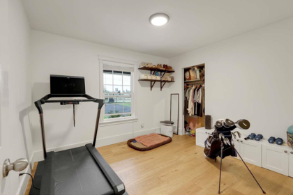 Powder Room Photo of 6650 258 Street, Langley, BC