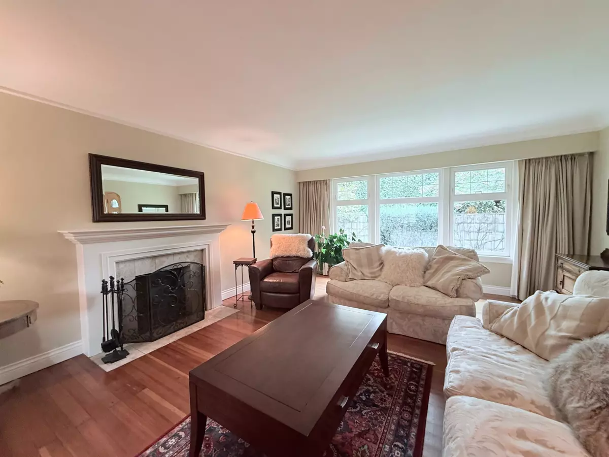 Living Room Photo of 680 Thompson Avenue, Coquitlam, BC