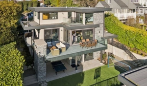 2678 Mathers Avenue, West Vancouver, BC